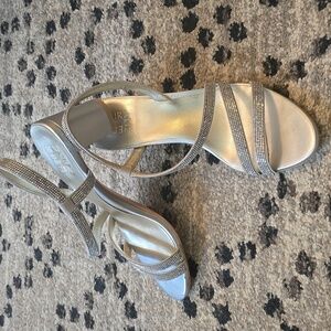 Naturalizer Sparkling Silver Strappy Heels 8.5m